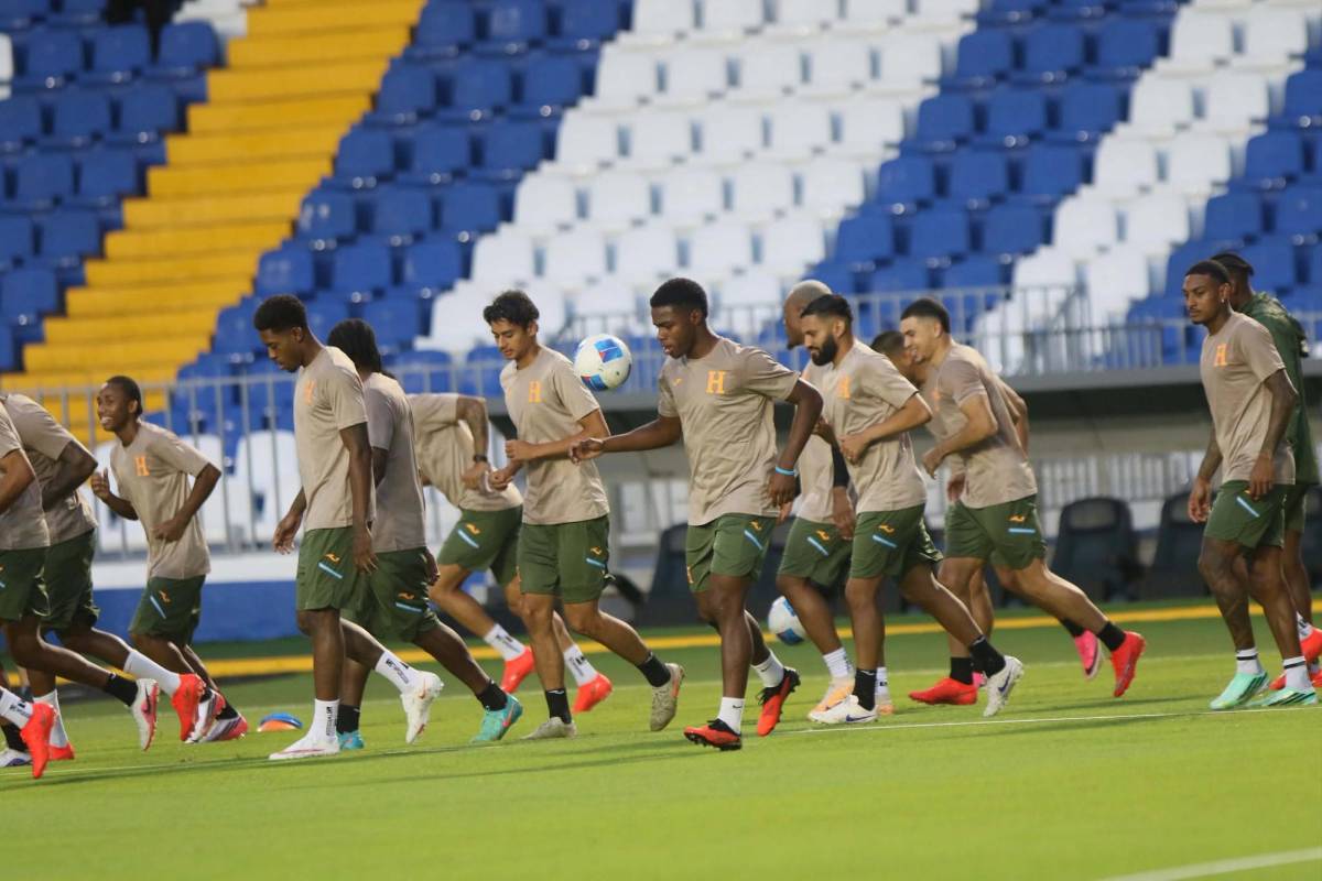 Honduras com visita especial e a triste foto de Edwin no último treino