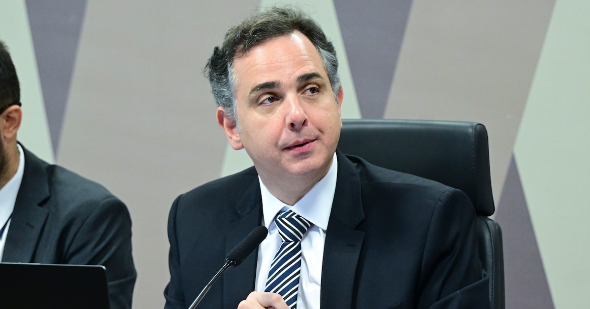 Rodrigo Pacheco toma posse como ministro do TCU
