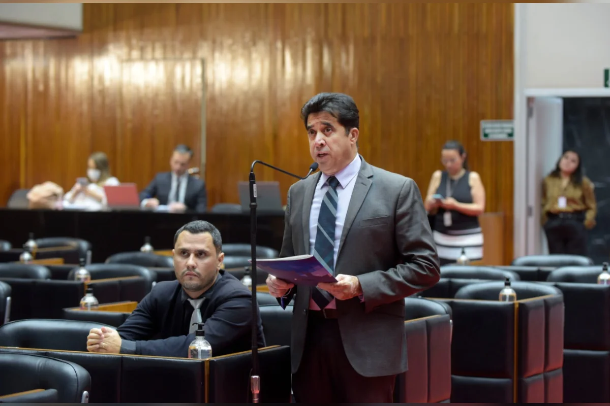 Sargento Rodrigues e Cleitinho Azevedo