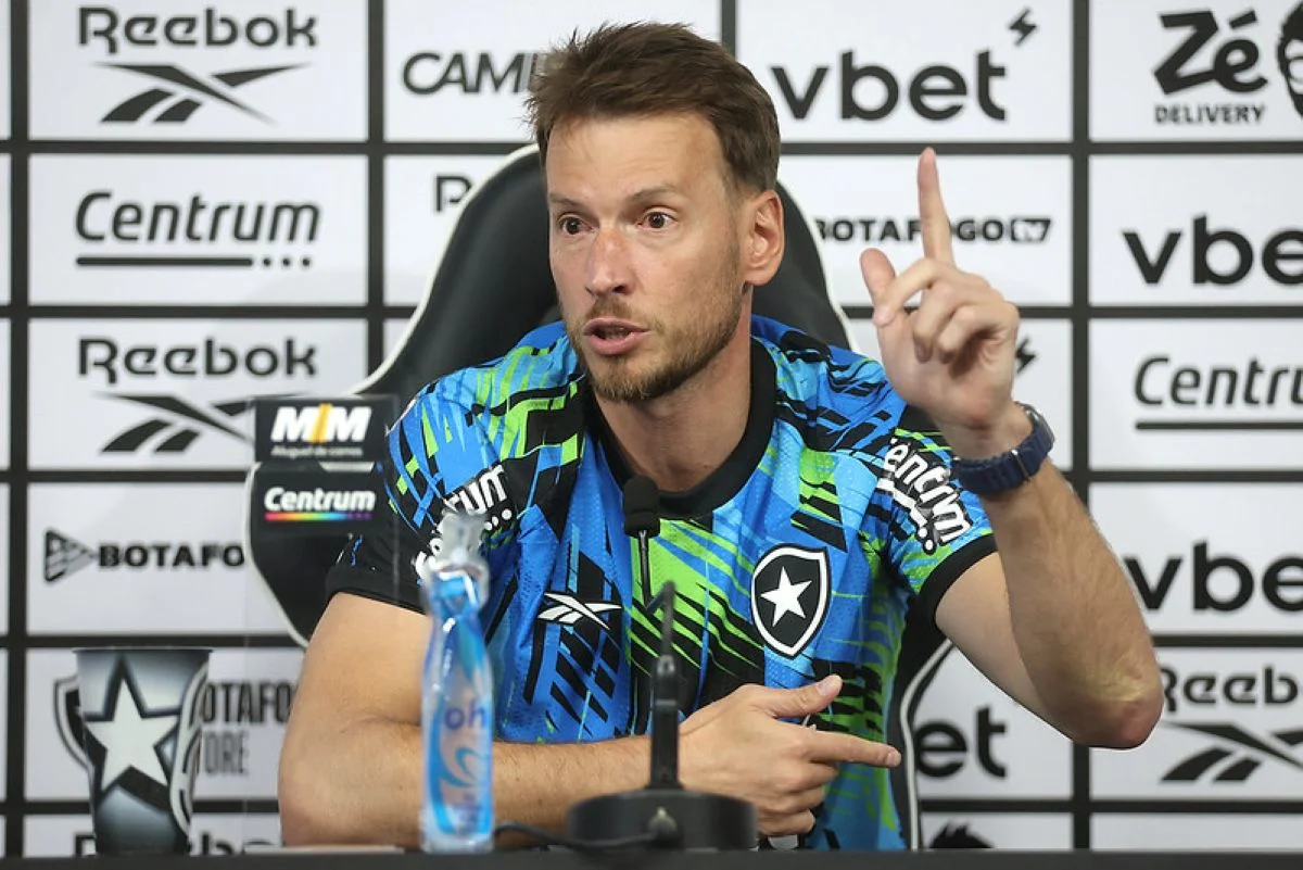 Ex-Botafogo, Neto é oferecido para a Juventus após lesão de goleiro titular