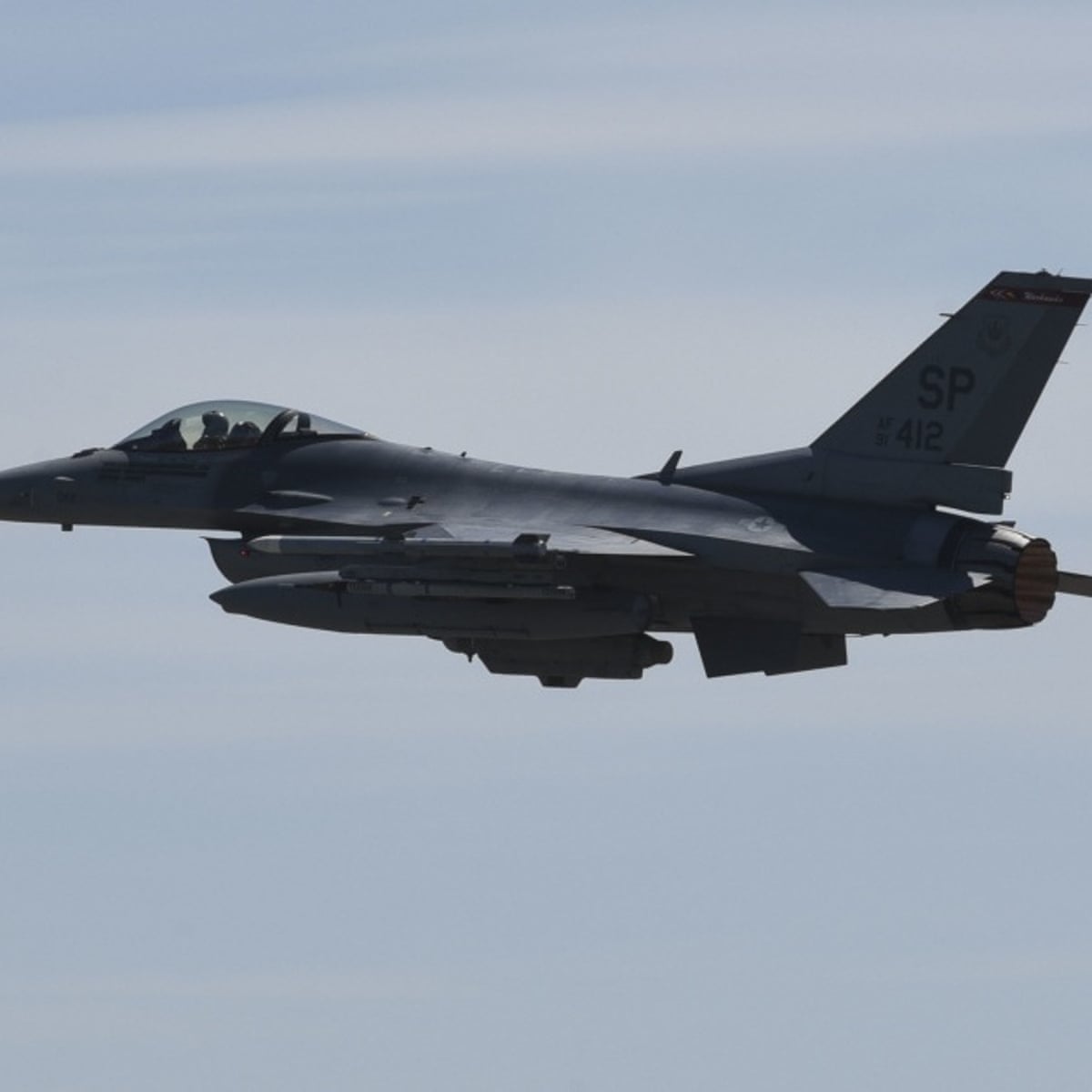 Um caça de combate dos EUA cai em uma base aérea na Alemanha ocidental