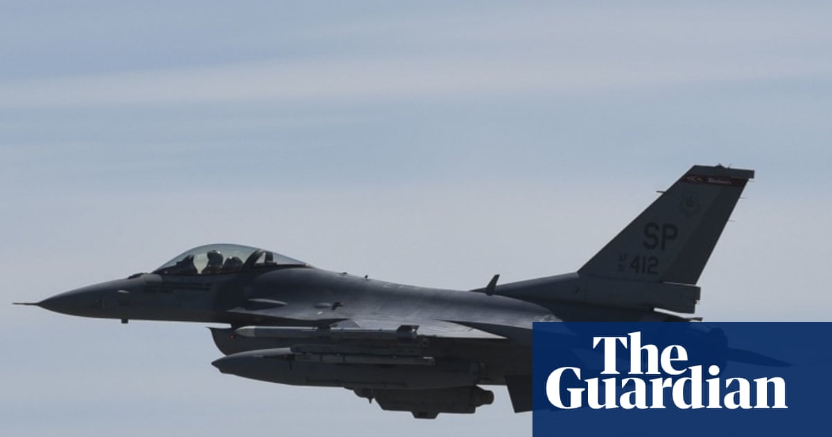 Um caça de combate dos EUA cai em uma base aérea na Alemanha ocidental