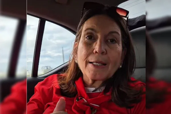 Bia Kicis movimentou R$ 3,4 milhões em transações atípicas, diz Coaf