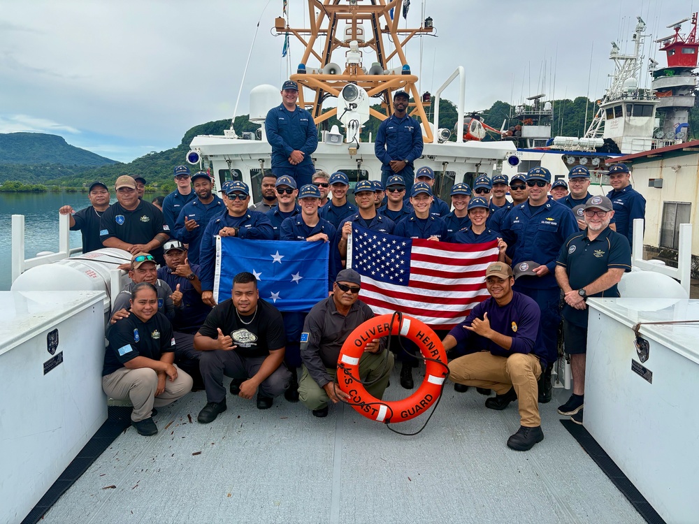 Imagem relacionada à notícia: USCGC Oliver Henry realiza a patrulha da Operação Rematau, desencorajando ameaças na Micronésia