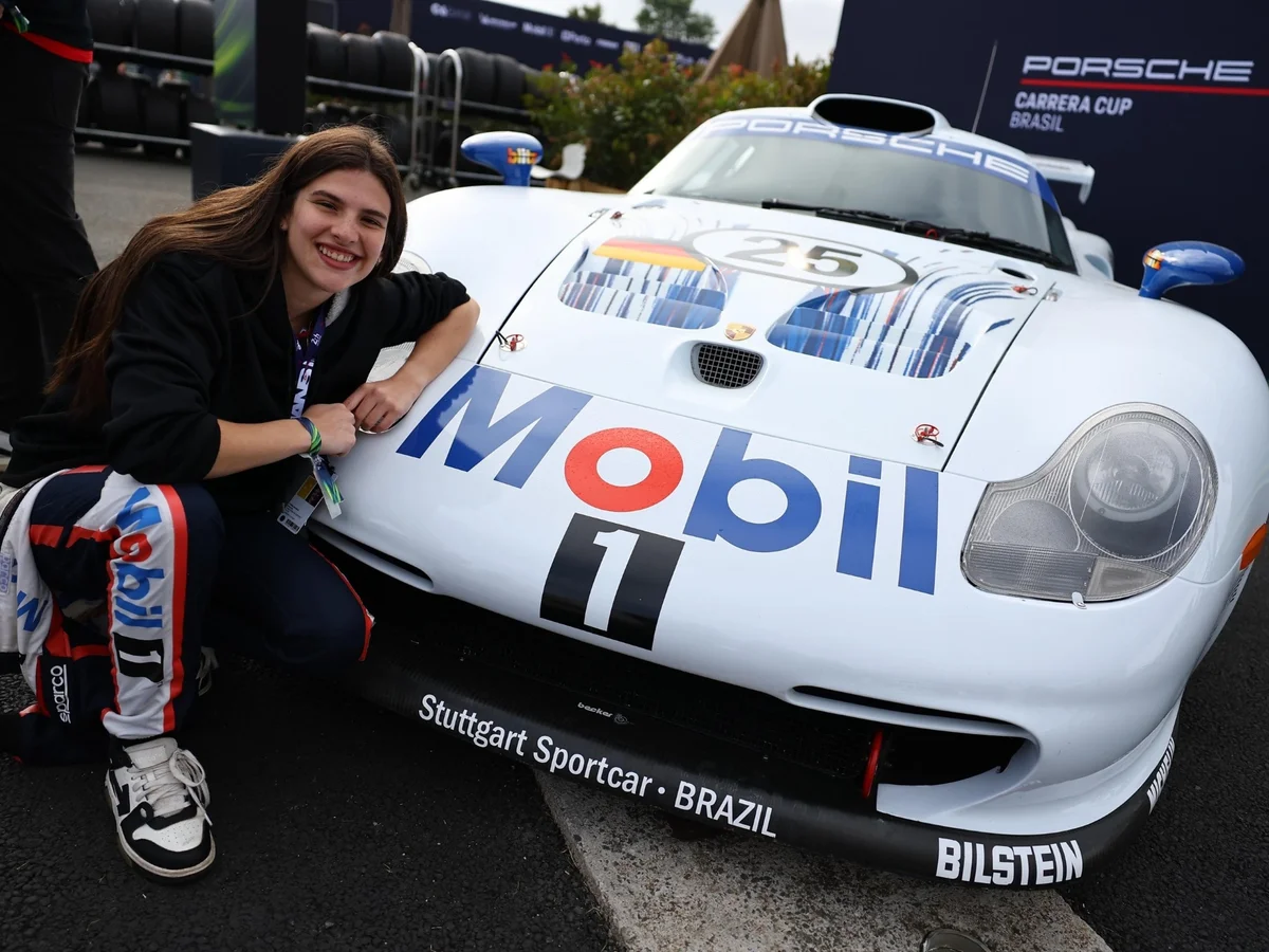 Única mulher no grid, Antonella Bassani destaca força feminina na Stock Car