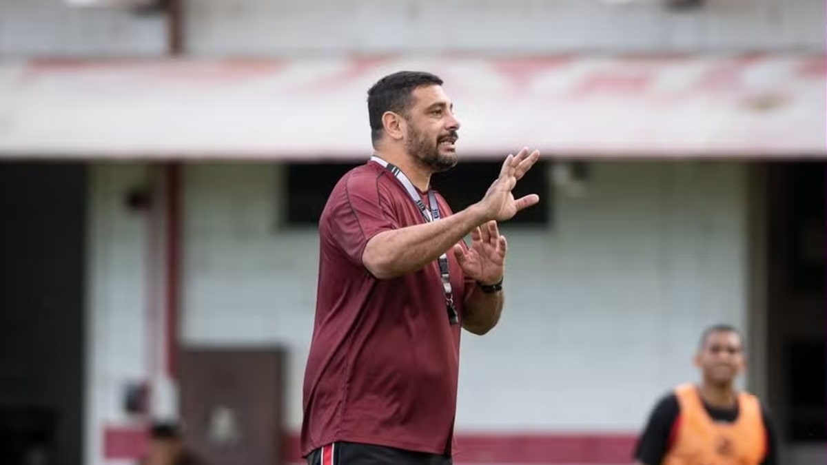 Diego Souza desabafa sobre caso de licença de técnico e dispara contra Mancuso: ‘ele fez de má fé’