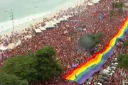 Apoiadores de Lula se mobilizam em Copacabana