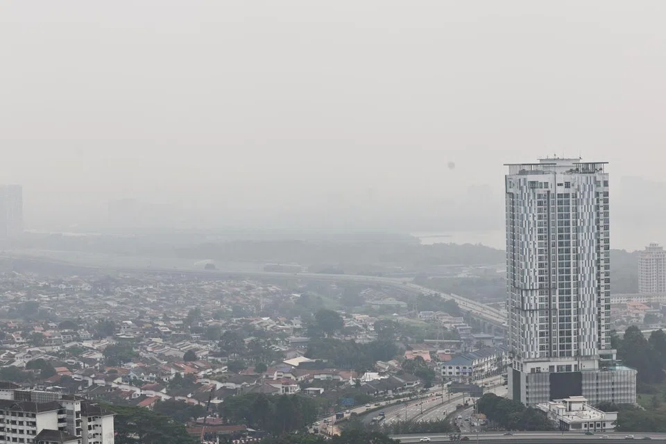 Neblina na Malásia: Johor é o mais atingido, enquanto a qualidade do ar em 22 áreas em todo o país atinge níveis não saudáveis