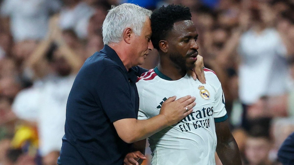 Mourinho defende Vini Jr. no Real: ‘No lugar dele, eu teria forçado uma transferência’