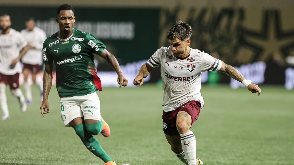 Fluminense e Palmeiras iniciam duelo por vaga na final da Libertadores