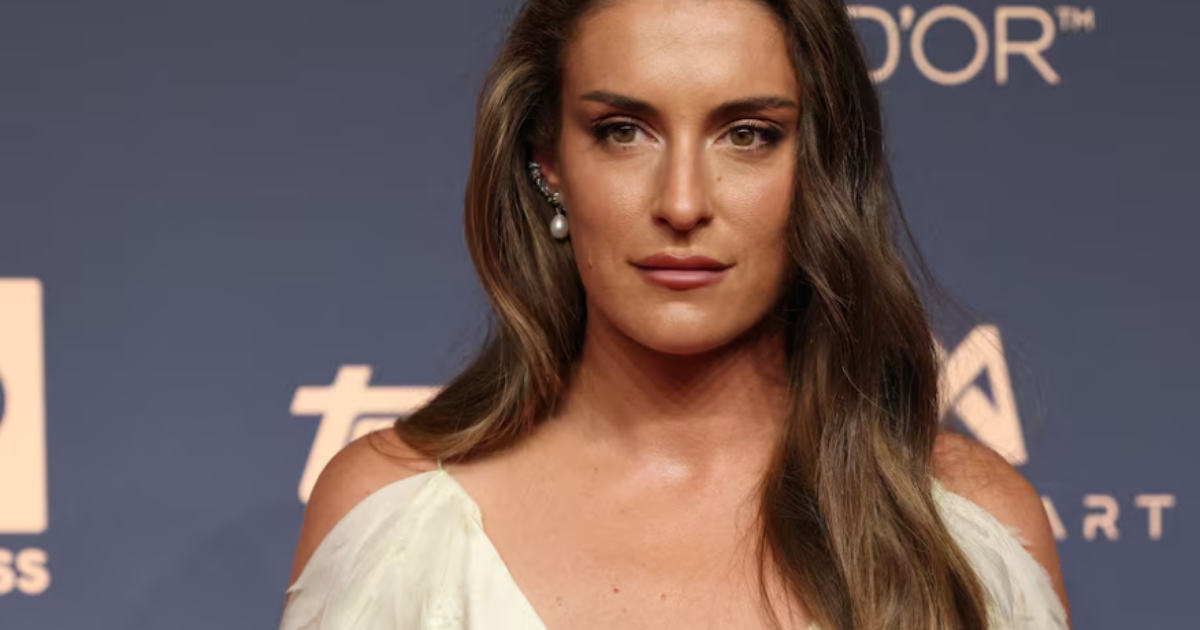 Alexia Putellas vence a bola de ouro feminina pela terceira vez