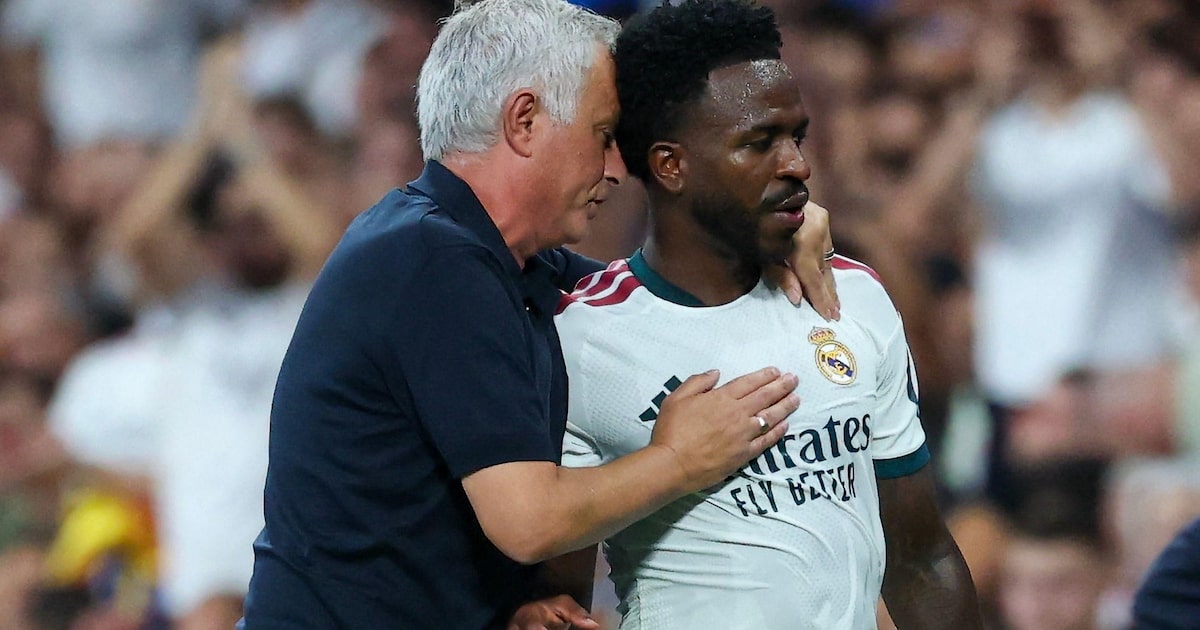 Mourinho defende Vini Jr. no Real: ‘No lugar dele, eu teria forçado uma transferência’