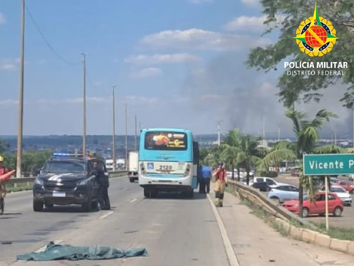 Pedestre tenta atravessar a Estrutural e morre após ser atingido por ônibus