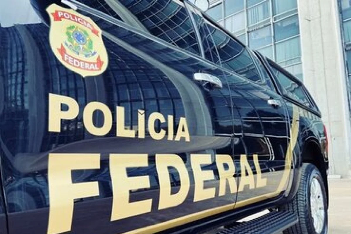 PF investiga venda de carros roubados na fronteira do RS com Uruguai