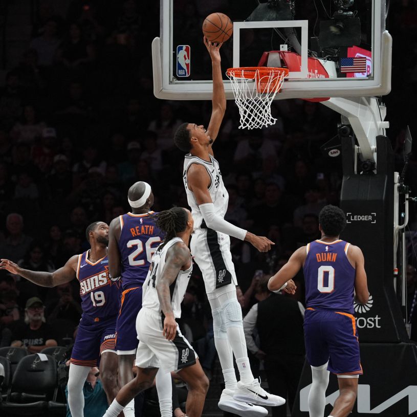 Os Knicks iniciam a defesa do título da NBA com um grupo numeroso de equipes em busca de seu trono