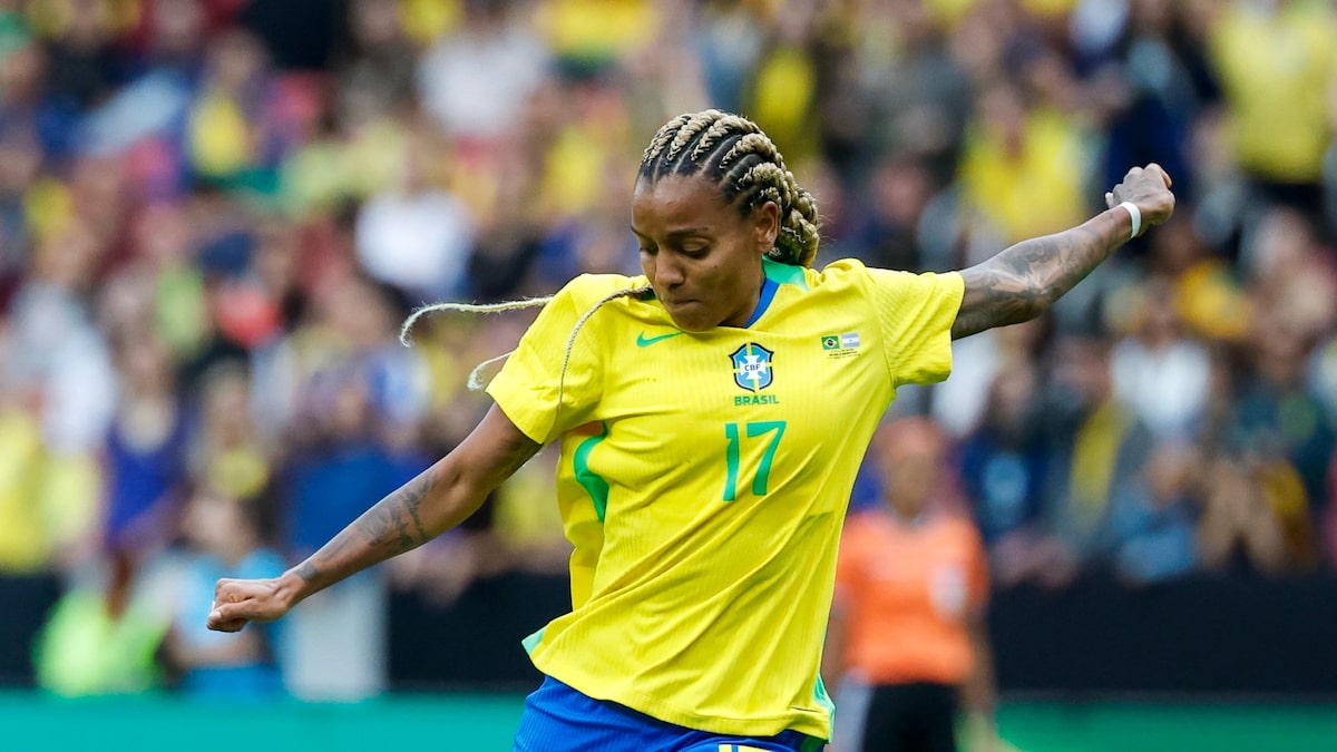 Fifa iguala premiações de participação na Copa feminina e CBF receberá R$ 12,6 milhões