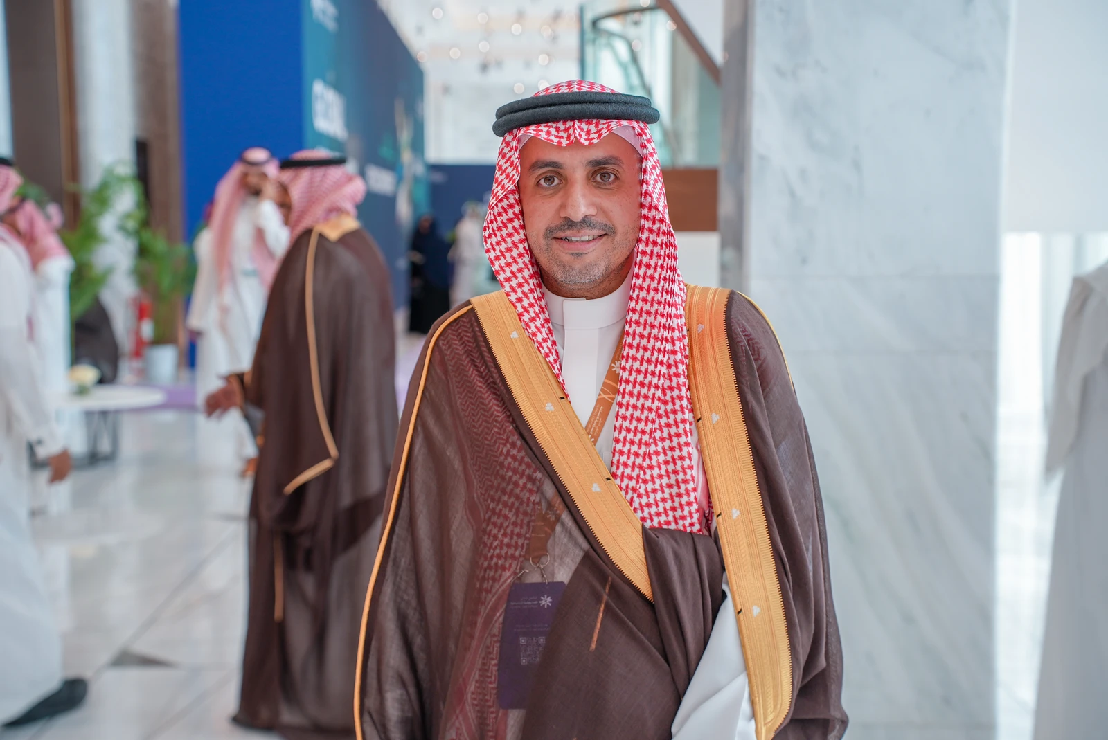 A Arábia Saudita condena os ataques contínuos dos Houthis e reafirma o direito de se defender