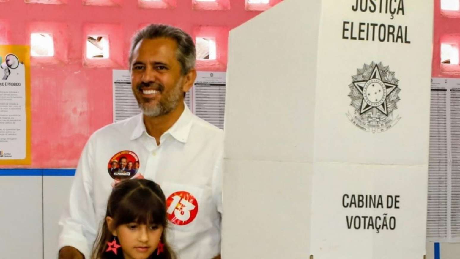Elmano de Freitas (PT-CE) foi reeleito no Cear&aacute;