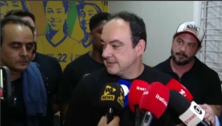 Roscoe reconhece vitória de Cleitinho, critica pesquisas e diz que está disposto a contribuir