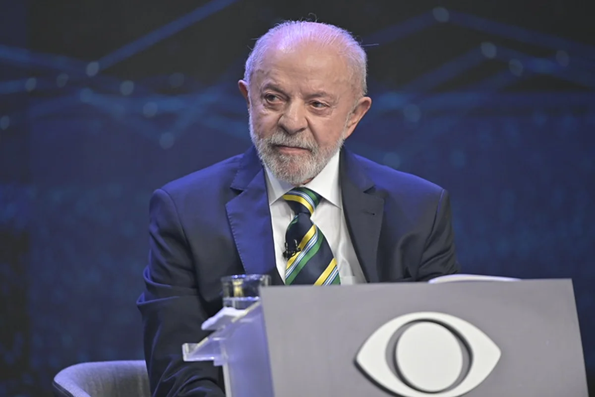 Simulação de púlpito e consultoria: como Lula se prepara para o debate