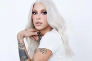 Pabllo Vittar revela fetiche e cantadas de homens famosos casados