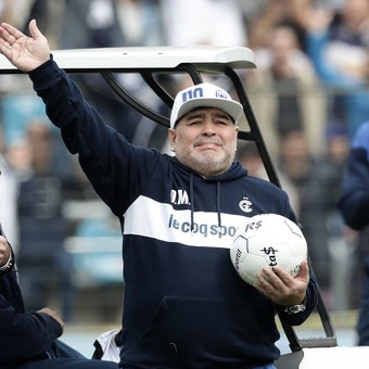 “Mataron al héroe mitológico": terminaron de alegar los acusadores en el juicio por Maradona y un imputado queda absuelto