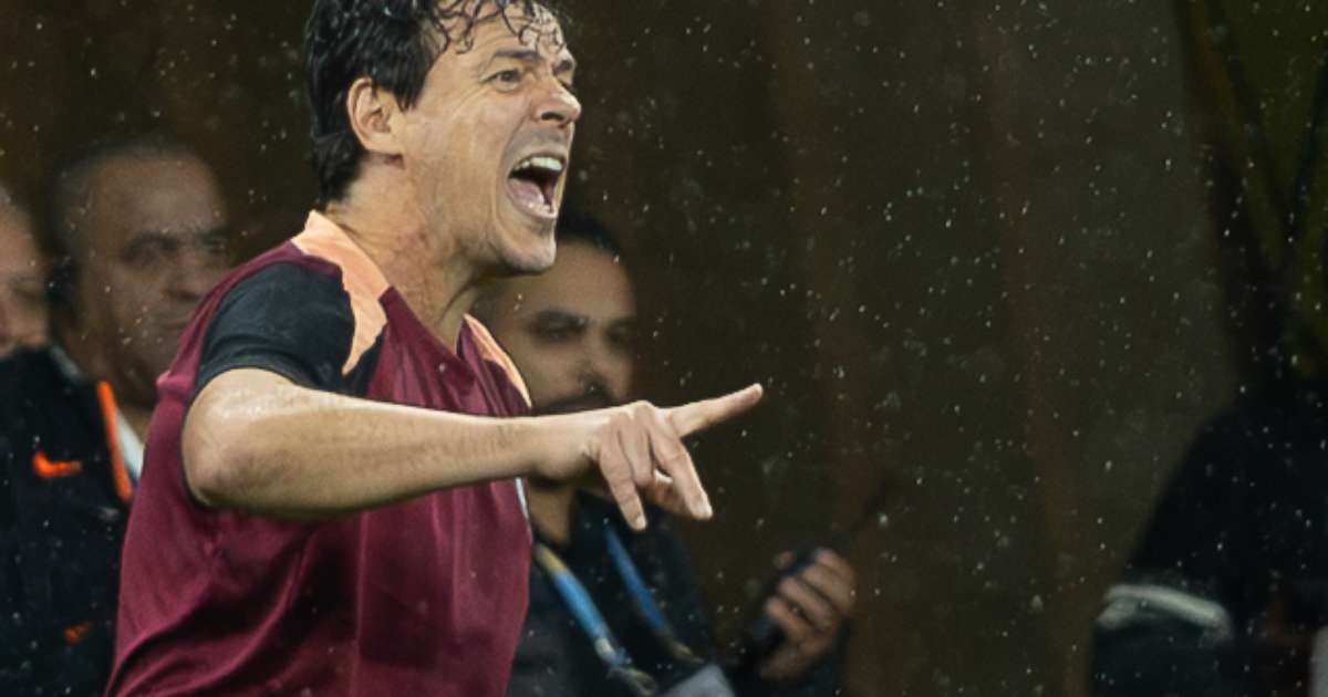 Diniz tem mais derrotas do que vitórias no Brasileirão; veja o aproveitamento nos clubes