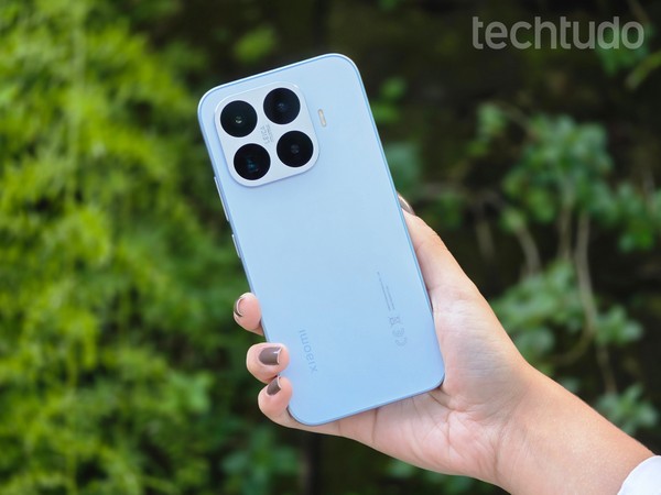 5 celulares Xiaomi com superbateria para esquecer o carregador em casa