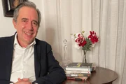 Imagem da matéria: Quem é Marco Antônio Villa, comentarista político foragido por dever pensão