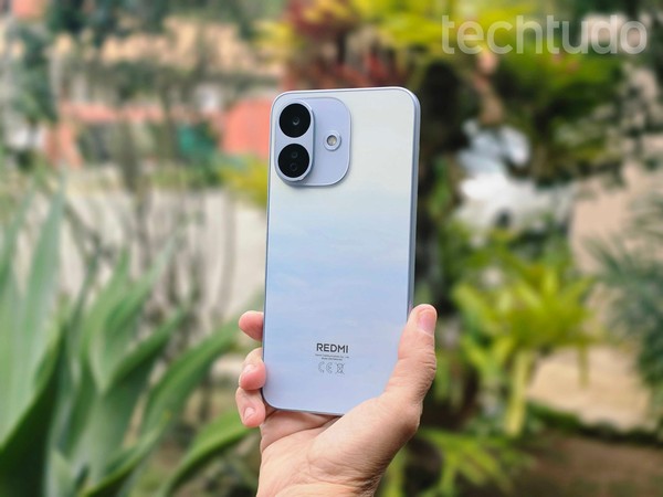 5 celulares Xiaomi com superbateria para esquecer o carregador em casa